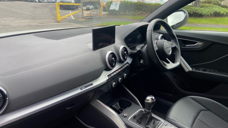 Audi Q2 35 TFSI Black Edition 5dr Petrol Estate